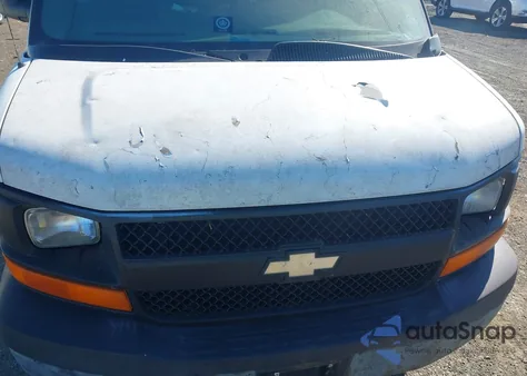 2007 Chevrolet Express Work Van from USA, damaged, VIN 1GCFG15X971160335